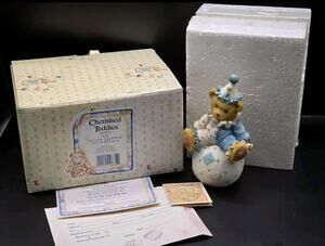 Wally, Cherished Teddies, Clown on Ball Figure Figurine 103934. Van Priscilla